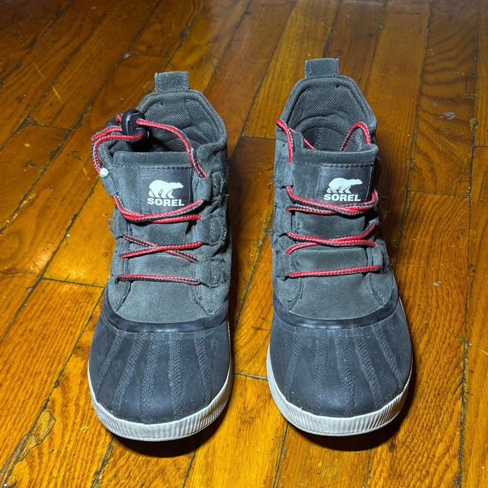 Sorel Kids Boots - Dark Gray with Red Accents